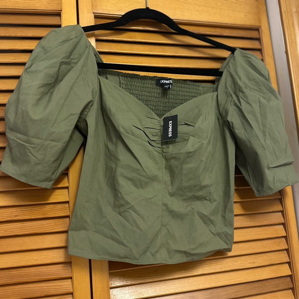 NEW with tag Top
